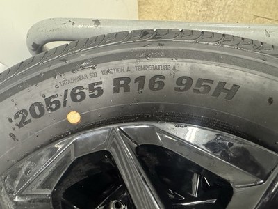 4 Tires Kumho Solus HS63 205/65R16 95H AS A/S Performance