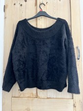 Black Soft Fluffy Round neck Jumper New Look Size Large Excellent Condition !