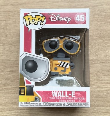 Funko Pop Disney Wall-E #45 + Free Protector