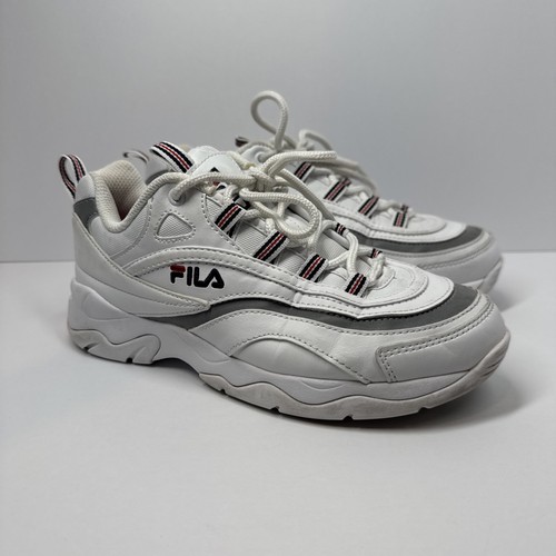 Leicht gebrauchte Fila Ray weiß/s.3 silber Schuhe Größe 7,5 Damen Sneaker - Bild 1 von 8