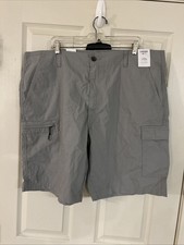 Levi's Men's Gray Carrier Cargo Shorts Size 42 NWT