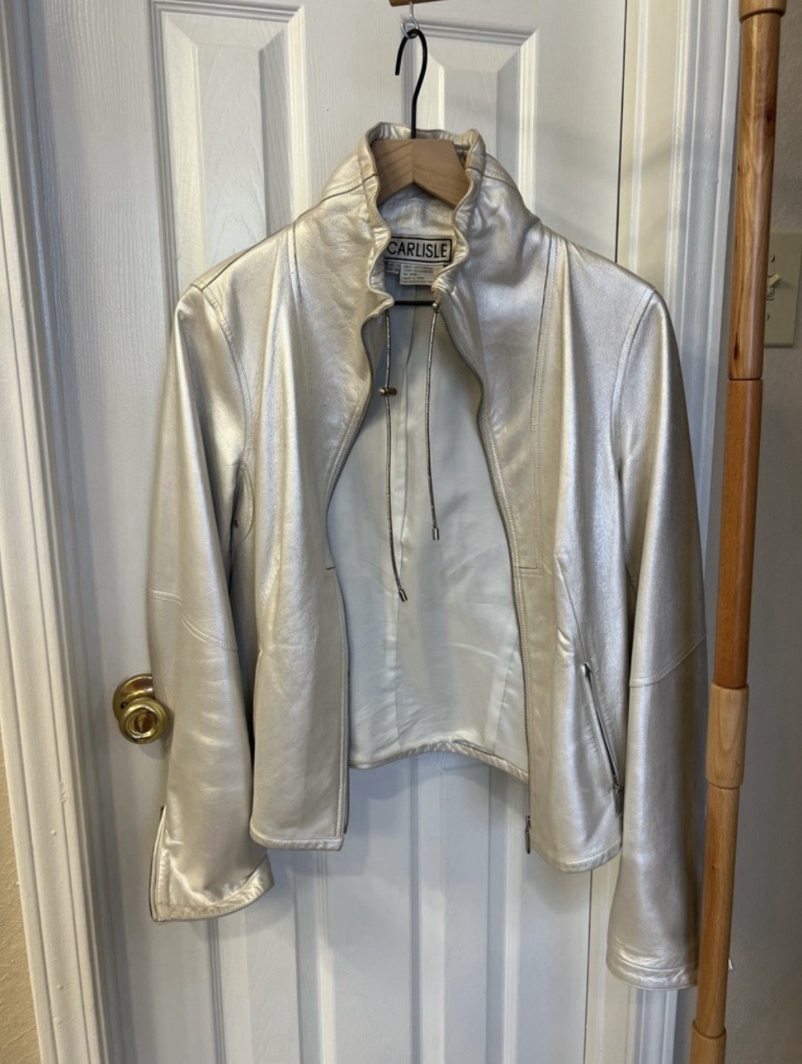Carlisle Metallic Silver Leather Moto Jacket Women’s Size 8 Luxe Designer Style