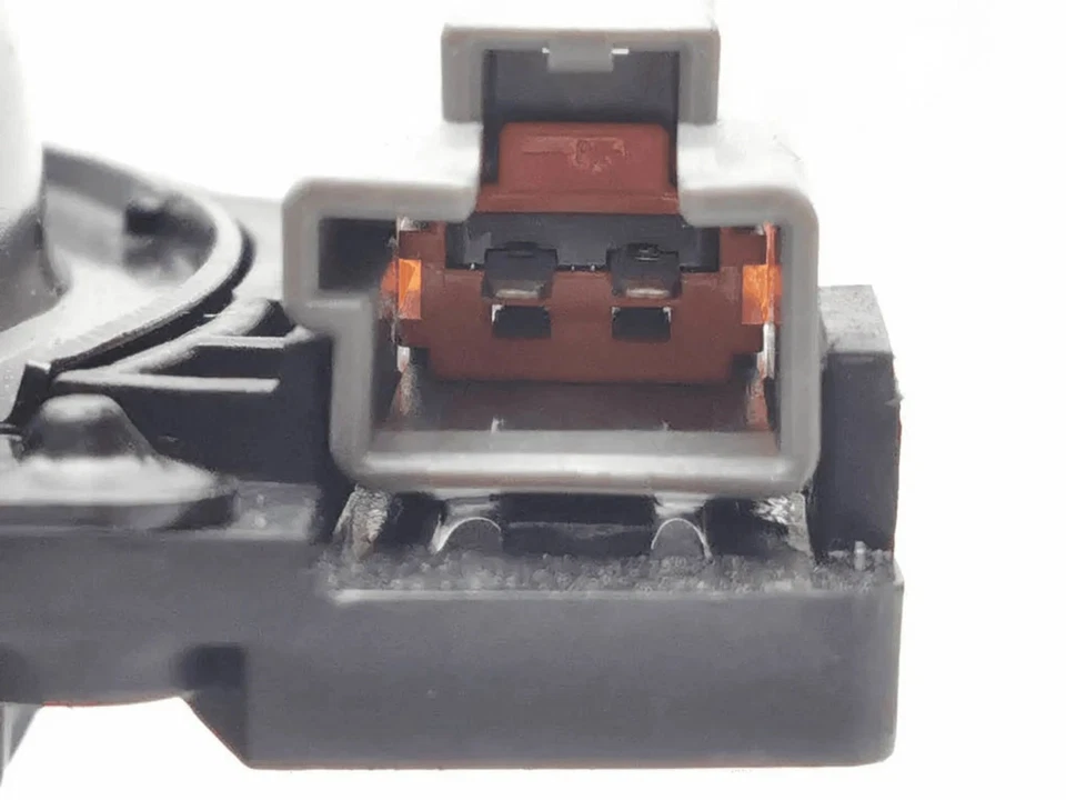 Volvo S90, V90 2018 altavoz salpicadero cabina 31489726 Foto 4 de 4