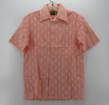 VINTAGE Shirt Men Small Pink 70s Loop Collar Camp Retro Mod Aztec Crocodile