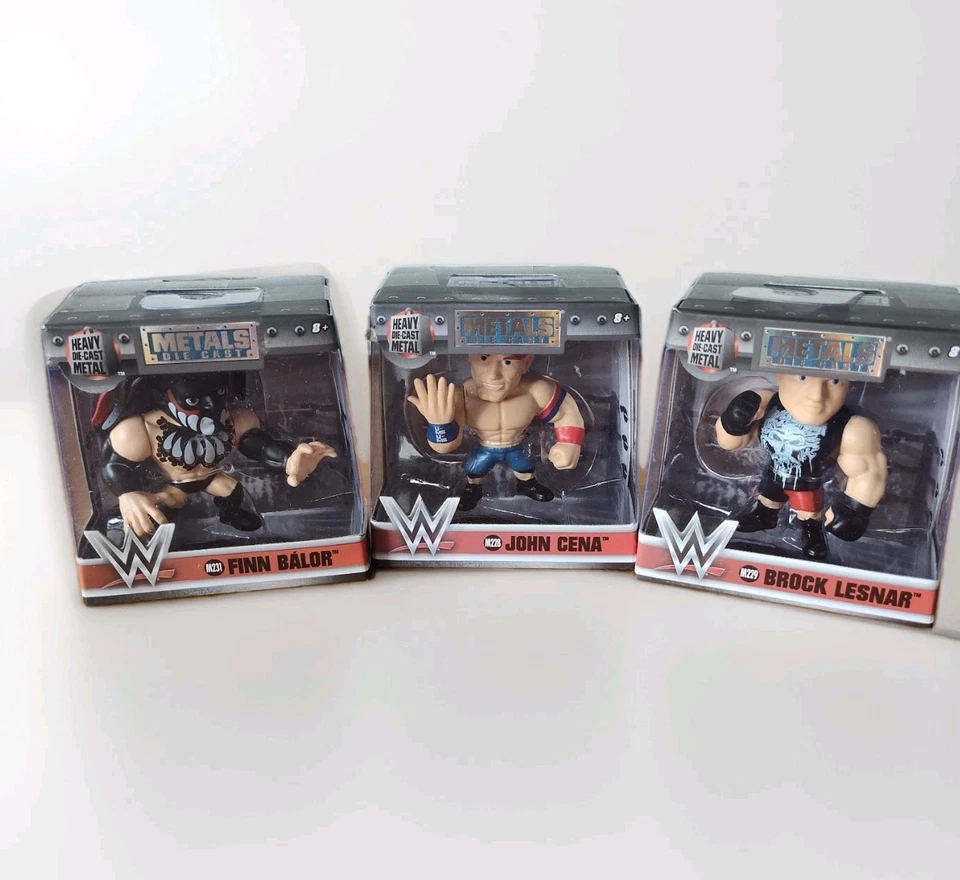 Lote de 3 bonecos de metal WWE John Cena Brock Lesnar Finn Balor Jada brinquedos lacrados - Imagem 2 de 4