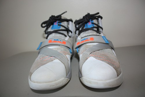 Nike James Athletic Kids Youth Boy's Shoes Multi-Color Size 5.5Y - Picture 4 of 12