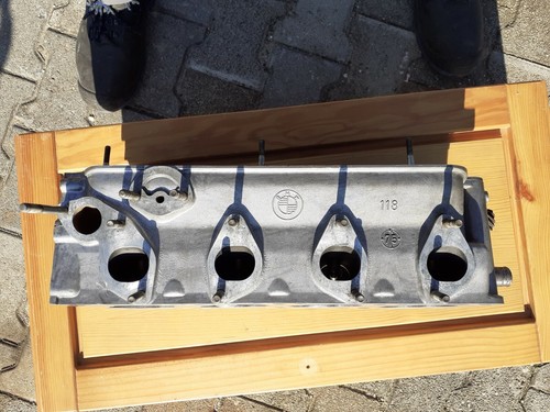 BMW 1802 Zylinderkopf überholt, montierbar  auch für 1602er Motor gebraucht.