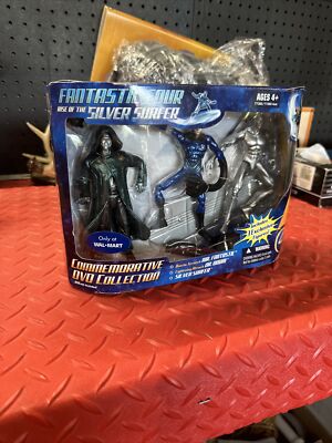 トイビズ　マーベルスーパーヒーローズ　ドクタードゥーム&シルバーサーファー トイビズ マーベルスーパーヒーローズ ドクタードゥーム