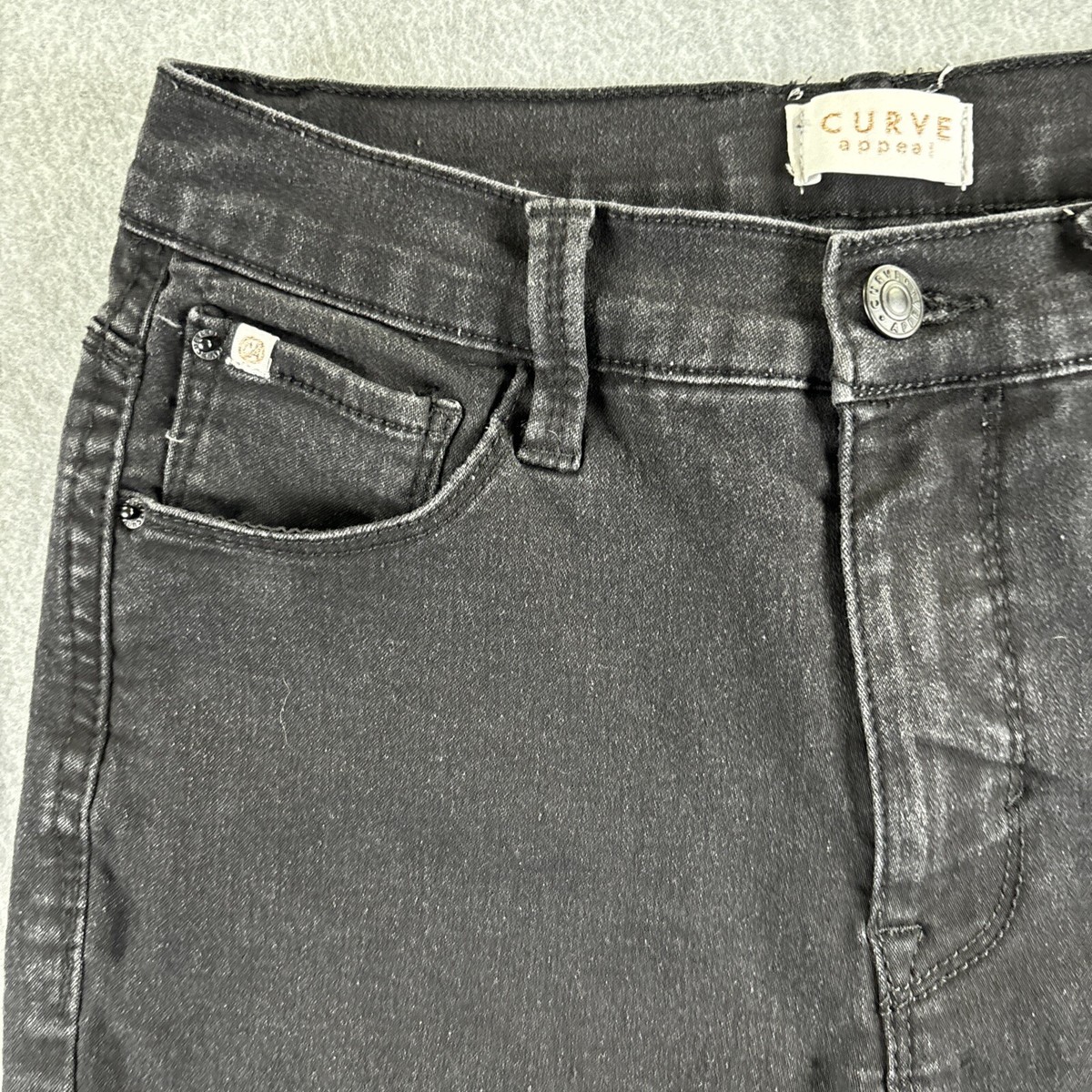 【ANGLAN】Curve Incision Pigment Bermuda Pants G-Short in Dune Pigment ~ Windthrow