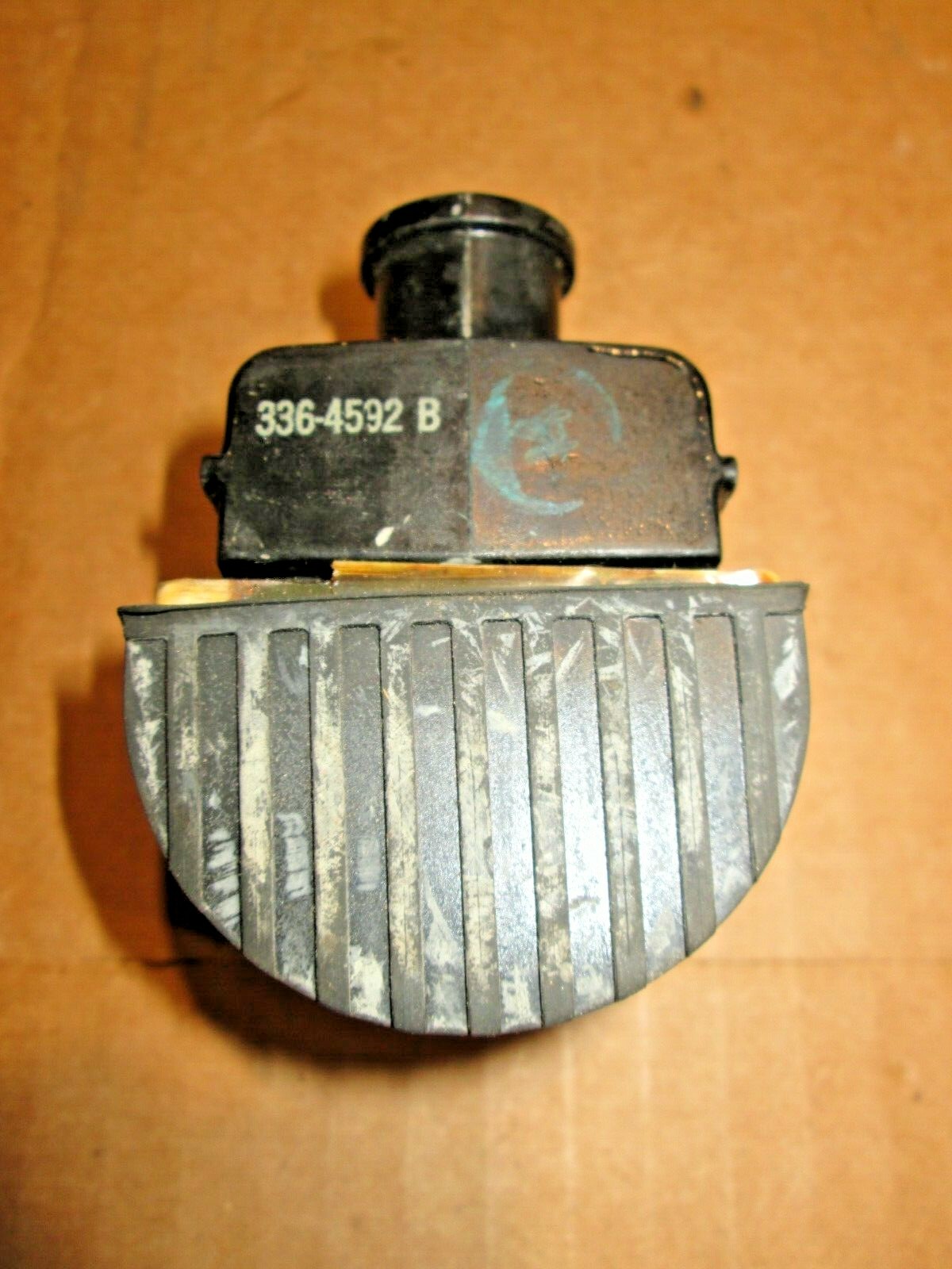 Vintage Mercury Mariner Quicksilver OEM Ignition Coil Assembly  