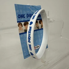 One Direction Merchandise Bracelet 1D Fan Souvenirs Gift Idea Stretch White