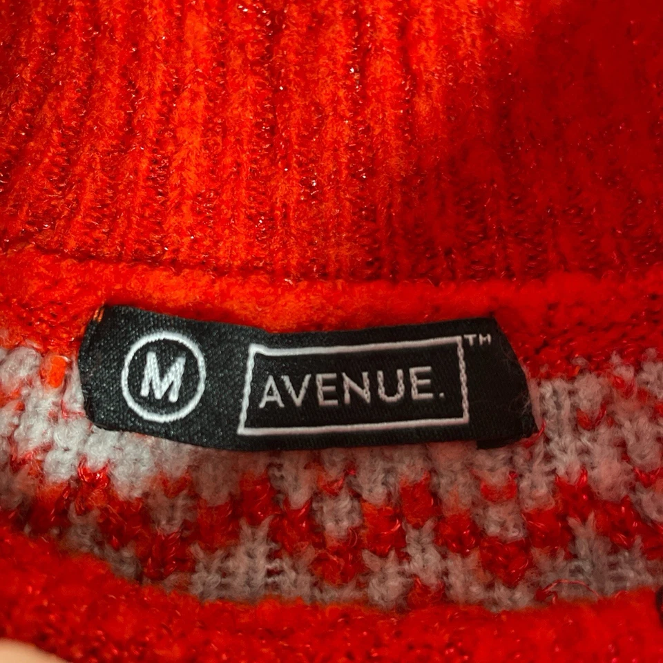 Camiseta Avenue Santa Baby feminina Natal Natal tamanho M cinza laranja árvore de Natal - Imagem 2 de 4