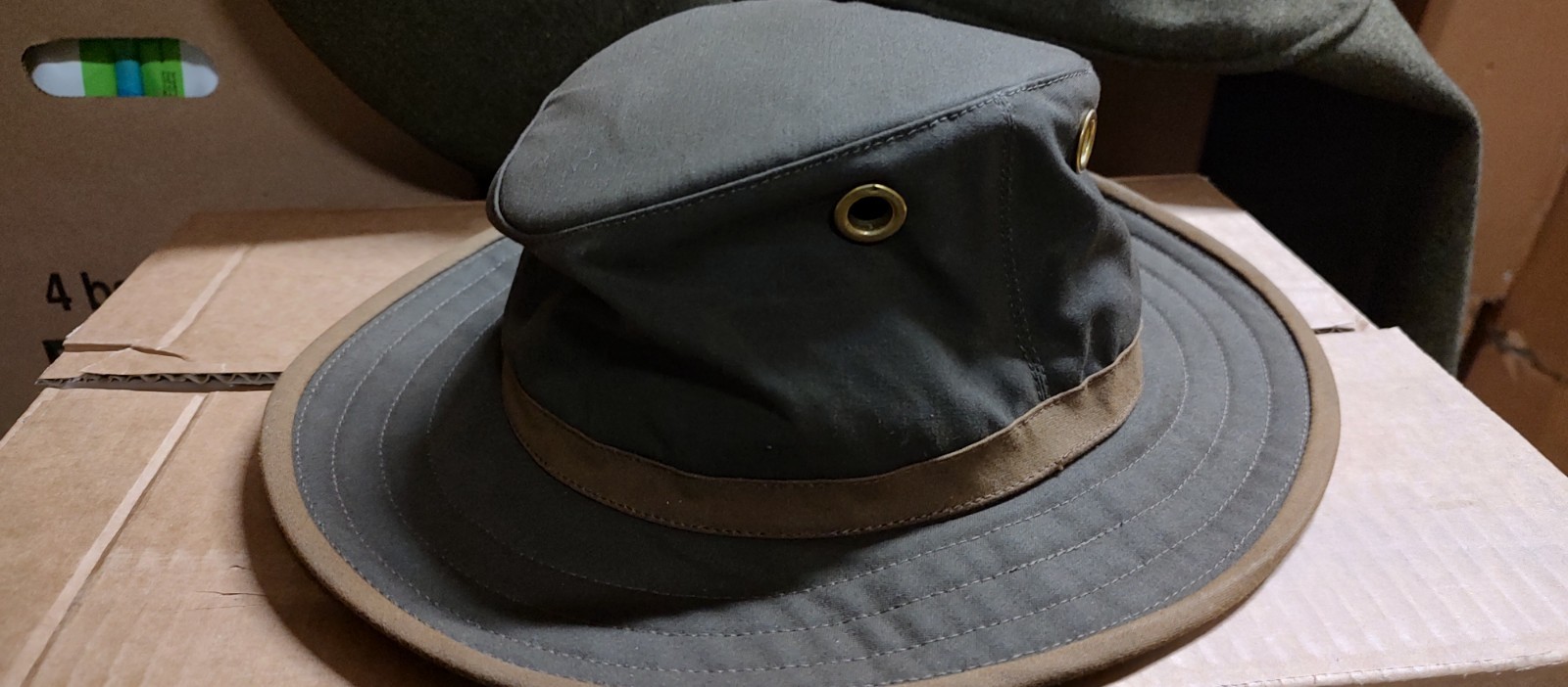 Tilley Hat Outback Fitted Mens 7 1/2 Brown Waxed Cotton UPF 