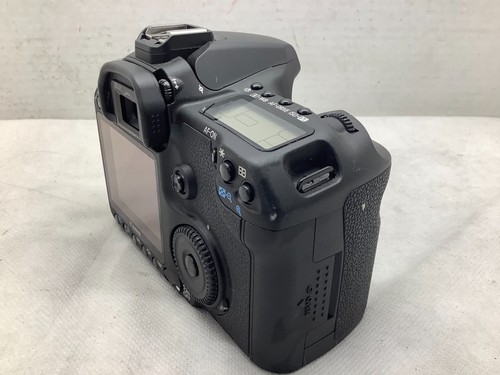 Canon DS126211 EOS 50D 15.1 MP Digital SLR Camera Black - - Picture 12 of 13