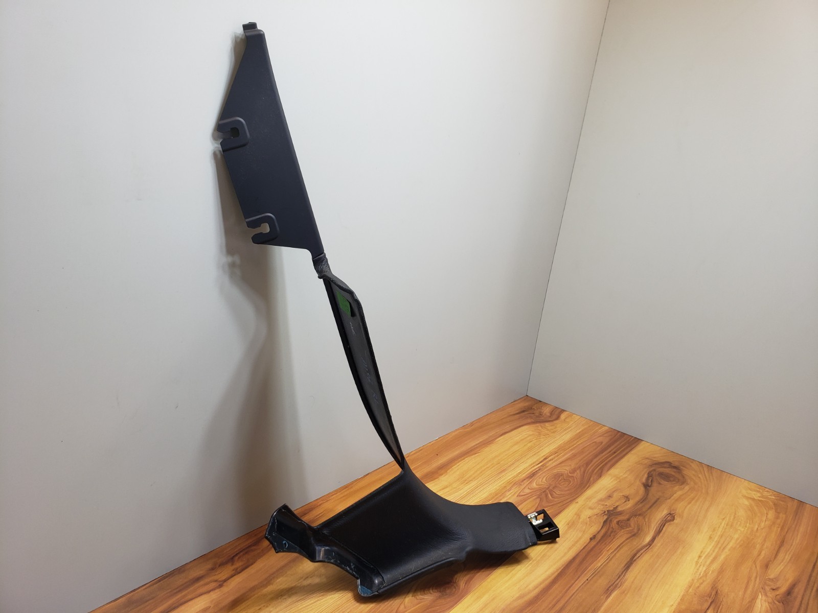 Rolls-Royce Ghost 2010-2014 Rear Left Side trim panel
