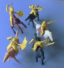 5 Vintage original 1960s Timmee 60mm plastic toy mounted Indians on 5 horses