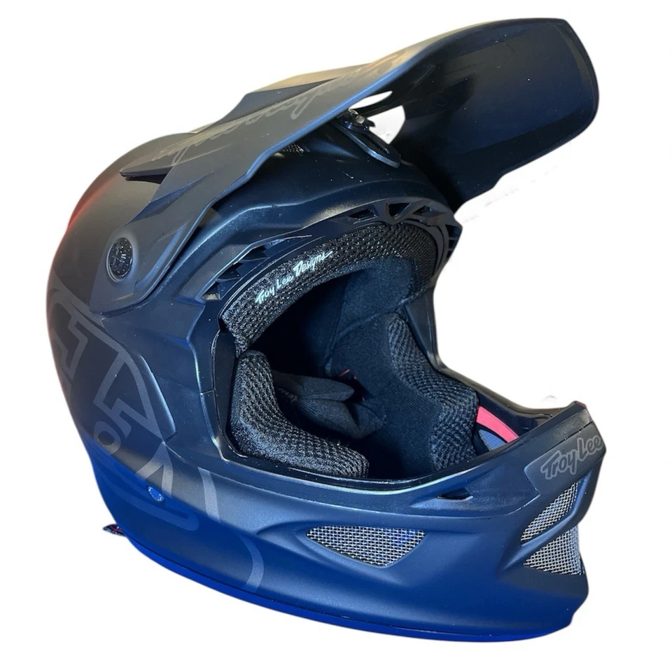 Casco Troy Lee D3 Fiberlite Downhill MTB Mono Mate Negro Talla XS (52-53 CM) Foto 2 de 4