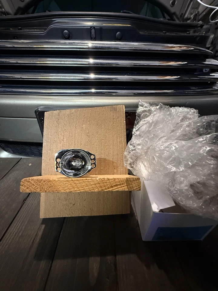 Bombillas halo ojos de ángel ZKW para BMW E90 E91 328i 325i 06-11 63117161444 Foto 2 de 3