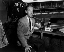Announcer Brooklyn / Los Angeles Dodgers Vin Scully 8x10 Photo Baseball Print #3
