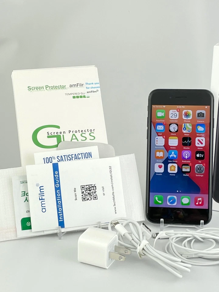 Unlocked Apple iPhone 7 32GB Black A1660 NNAC2LL/A (CDMA + GSM) 4.7" Screen - Image 2 of 4