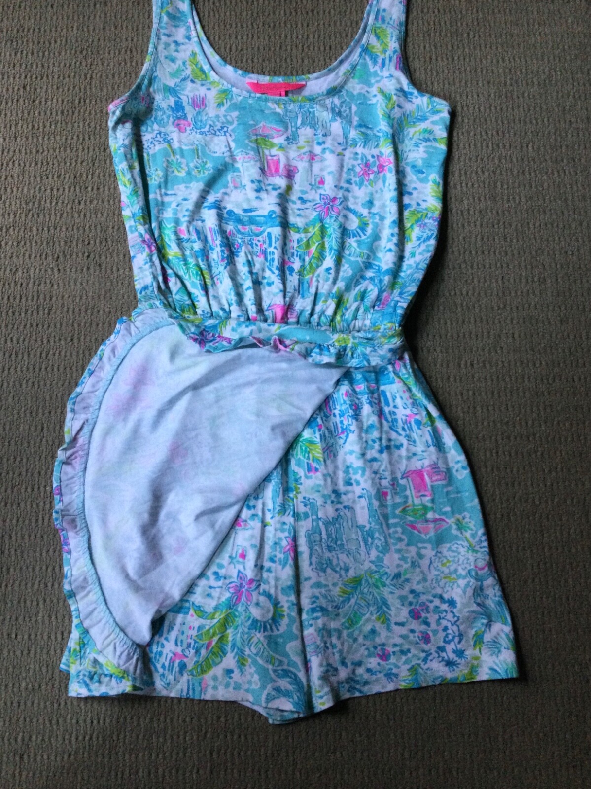 Picture 4 of 6
