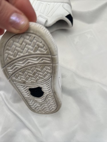 K-Swiss Infant Boys White Leather Trainers Size 3.5 UK - Picture 9 of 12