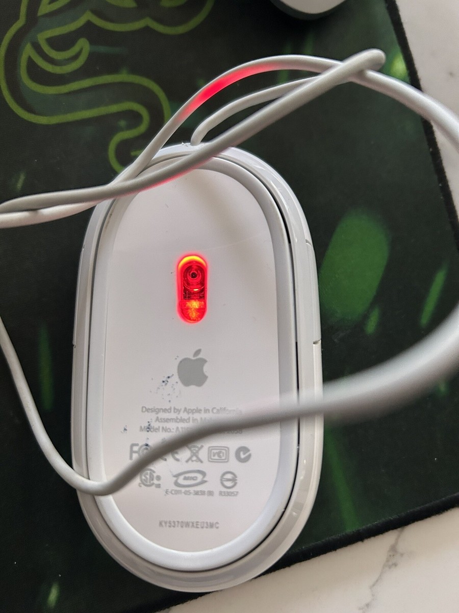 Authentic Apple Mighty Mouse Wired USB White Model No A1152 Tested