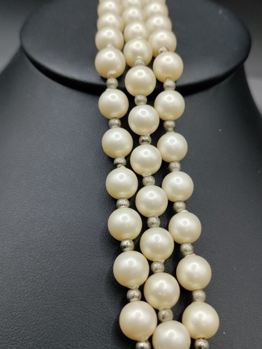 Pulsera Trifari de 3 hilos de perlas sintéticas - Imagen 5 de 7