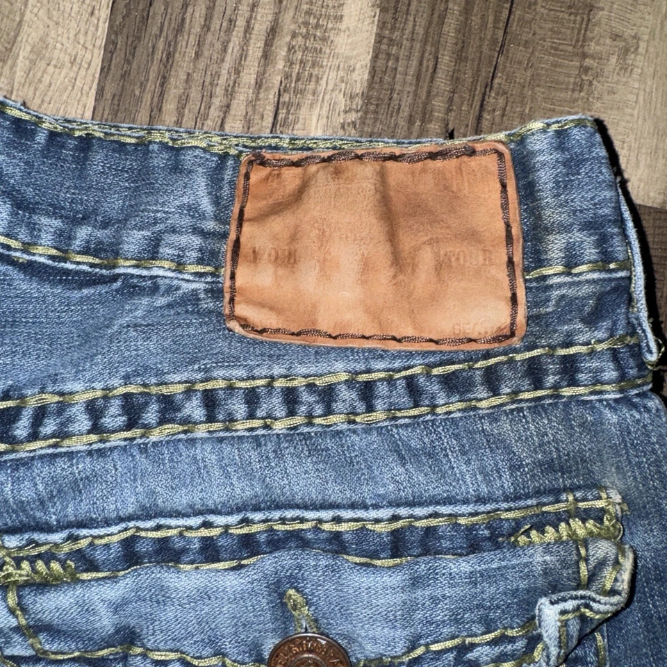 Pantalones de mezclilla vintage Y2K Tru Religion azules 36x29 hechos en EE. UU. Foto 3 de 4