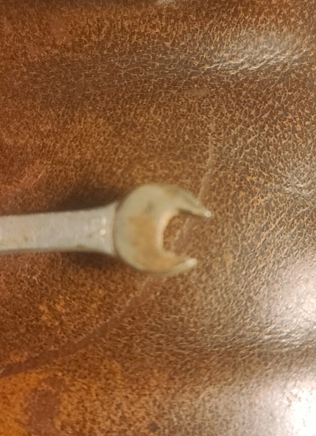 Picture 4 of 6