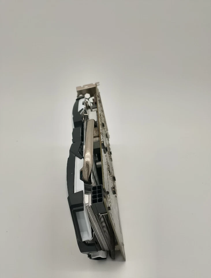 MSI AMD Radeon RX 570 8GB GDDR5 Graphics Card - R570AR8C - Image 4 of 4