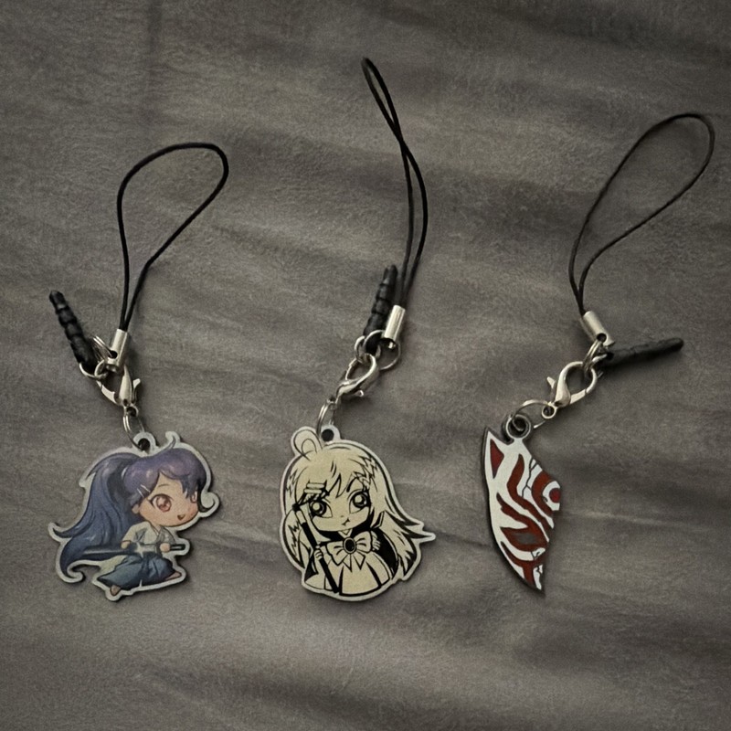 ￼ Used Lot of 4 Loot Anime Exclusive Yume Mascot Phone Charms Dangler Straps