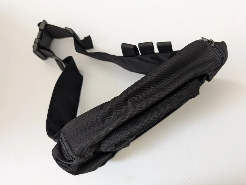 Riñonera Gatorade Sports Cintura Bolso Multi Bolsillo Correa Ajustable Negra Foto 2 de 4