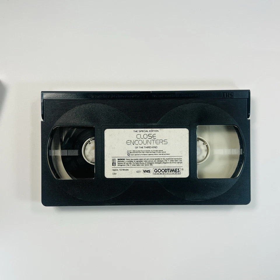 Close Encounters of the Third Kind (VHS, 1988) Special Edition – Rare – Like New - Image 4 of 4