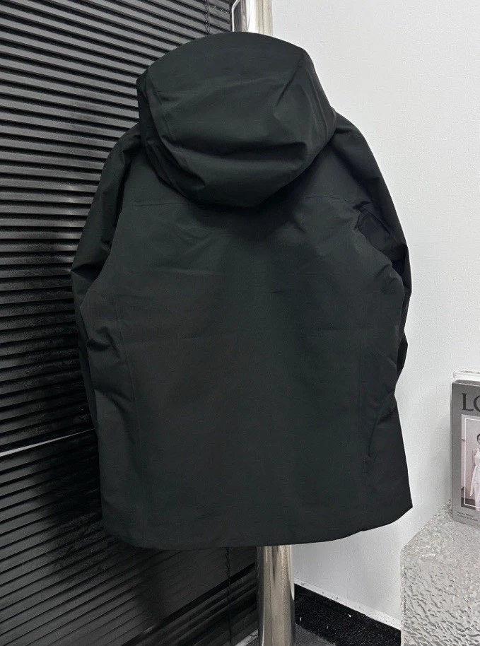 Chaqueta Impermeable Arc'teryx Negra Nueva Talla M Foto 2 de 4