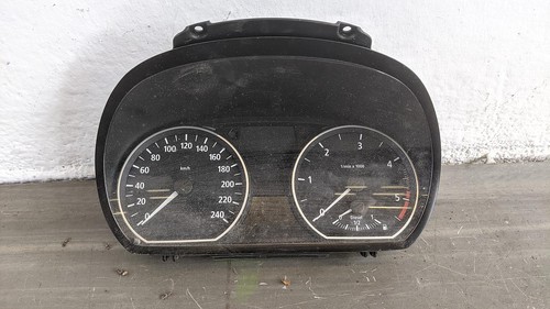BMW 1er E87 Kombiinstrument Tacho 696450301 102495230