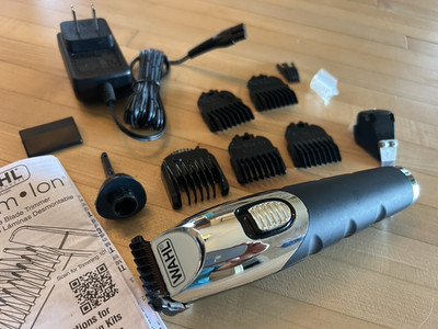 Wahl Lithium Ion Rechargeable Trimmer 9854L Clipper w/Charger