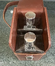 Vtg Homa TRAVEL BAR Hide Leather Case 2 Glass Bottles Scotch & Bourbon England