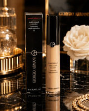 Giorgio Armani Power Fabric+ Multi-Retouch Co...