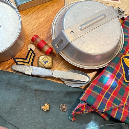Vintage Lot of Scouts Items Boy & Cub Scout Clothes, Ties, Pins, Book, Bandanas - Picture 15 of 20