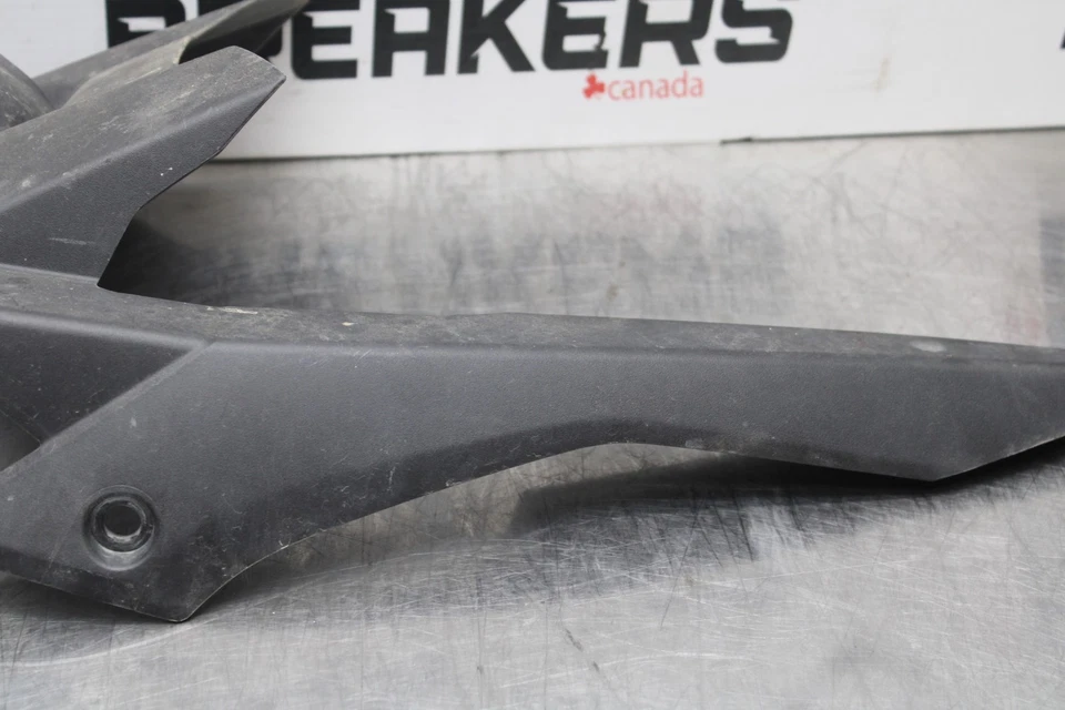 14-17 YAMAHA FZ07 TRASERO TRANSMISIÓN CADENA PROTECTOR CUBIERTA ESCUDO BB766 Foto 3 de 4