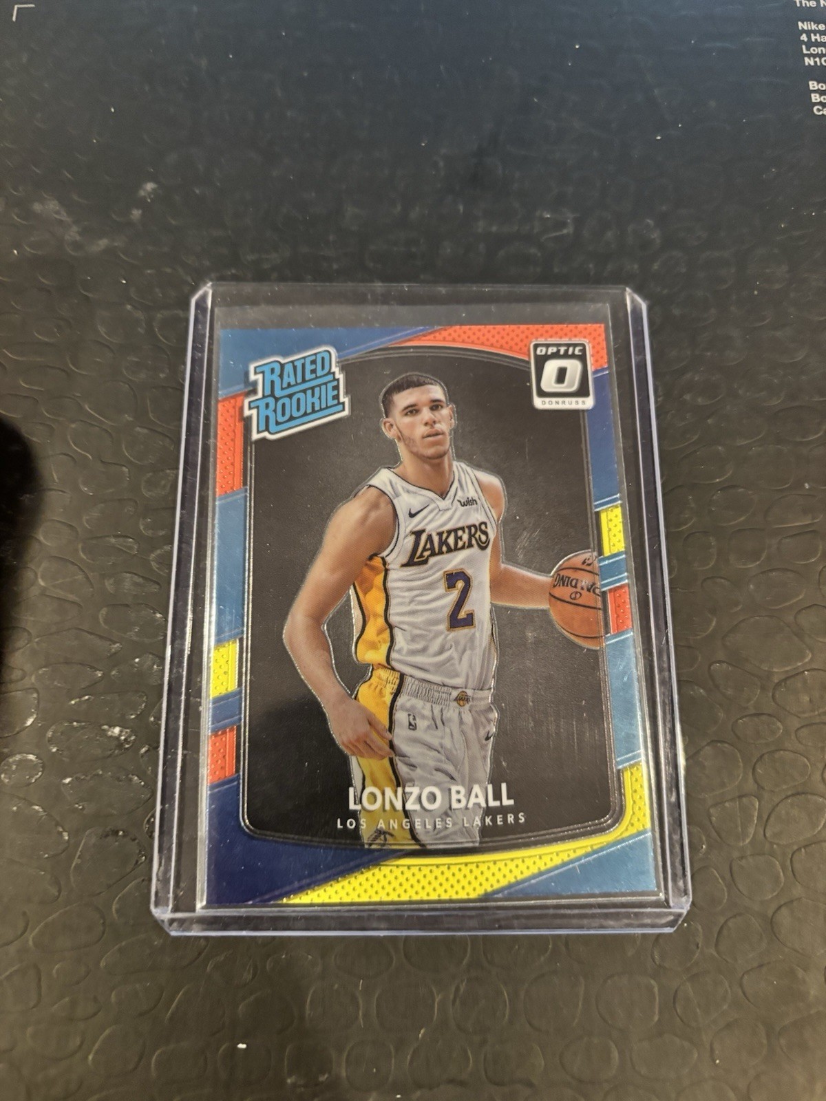 2017-18 Panini Donruss Optic - Rated Rookie Lonzo Ball #199 Red & Yellow (RC)