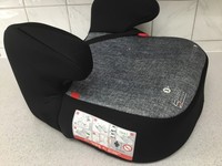 Brand new Cuggl Car Booster Seat .. with Isofix