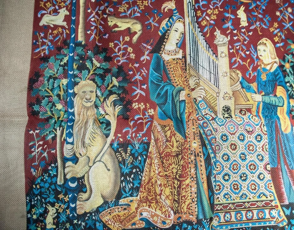 Lady and the Unicorn Needlepoint Handpainted Canvas Sense of Hearing 28"x35" New - Image 2 of 3