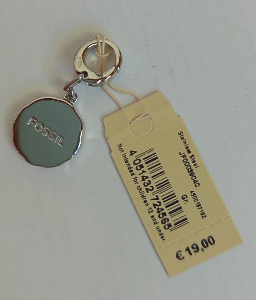 FOSSIL Anhänger Charm Edelstahl Schlüsselmotiv JF00038040 Neu UVP 19€ - Bild 3 von 4