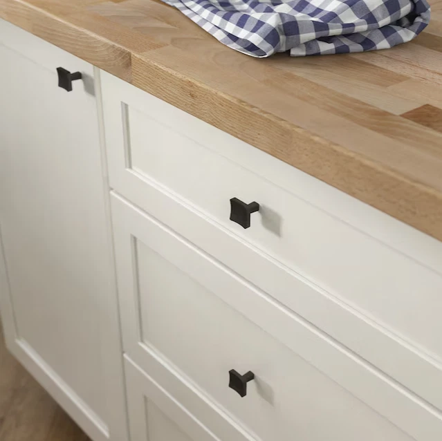 12-Pack Brainerd 1” (25mm) Flared Square Knob Flat Black (P39934W) - Image 4 of 4