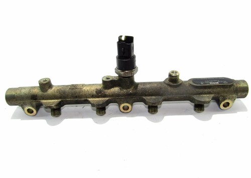Peugeot 807 2.2 Diesel Einspritzleiste Fuel Rail 0445214017 rohr