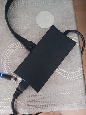 Dell AC Adapter, 130W, 3-Pin, PA-13,PA-4E,DA130PE1-00,X9366,JU012
