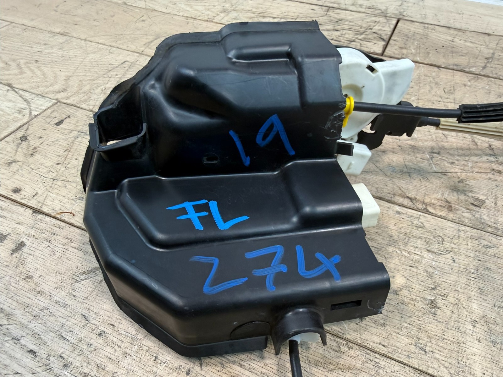 2013 BENTLEY CONTINENTAL GT DRIVER LEFT FRONT DOOR LATCH LOCK ACTUATOR OEM