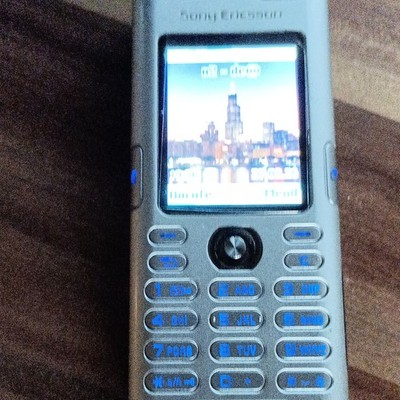 Sony Ericsson K600i QuickShare Tastenhandy (Sehr guter Zustand und ohne Simlock)